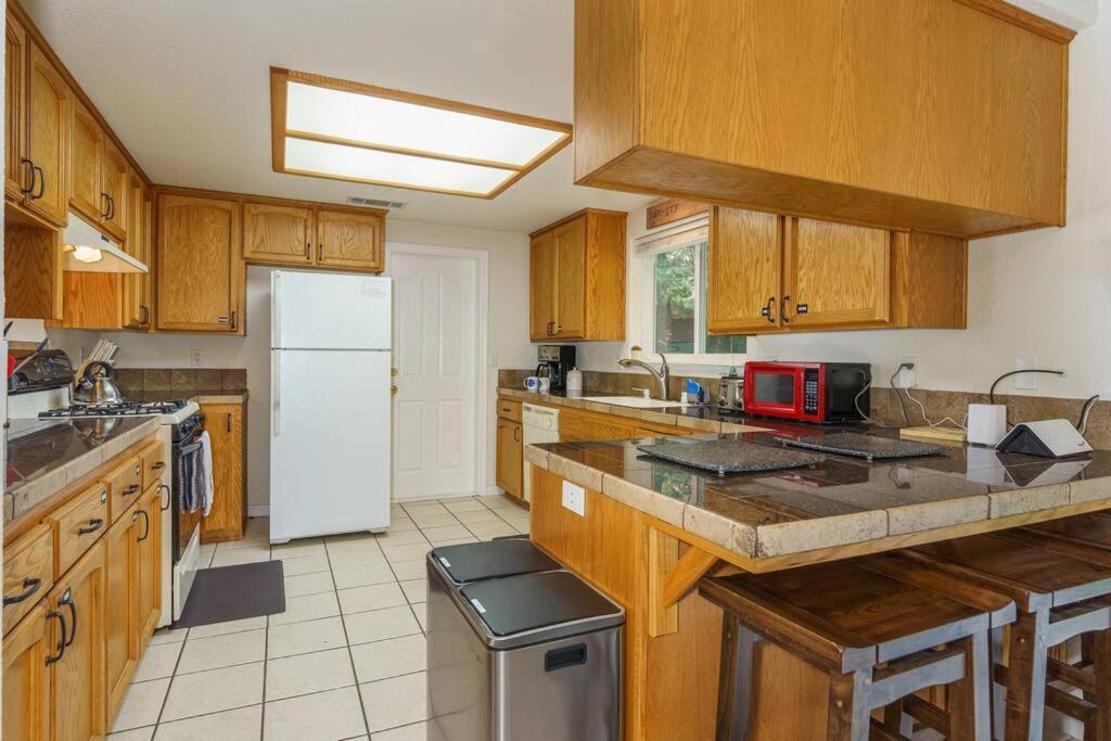 Acorn House - Charming House In Green Heaven With Pool Table With Lovely Backyard Окгерст Екстер'єр фото