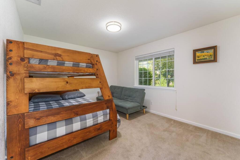 Acorn House - Charming House In Green Heaven With Pool Table With Lovely Backyard Окгерст Екстер'єр фото