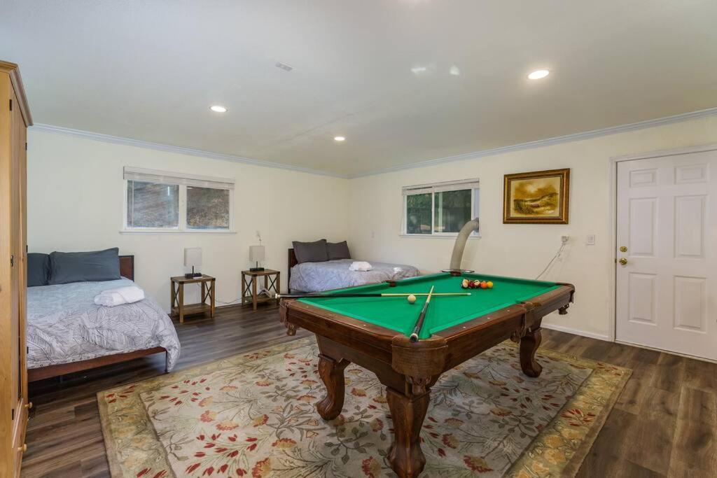 Acorn House - Charming House In Green Heaven With Pool Table With Lovely Backyard Окгерст Екстер'єр фото